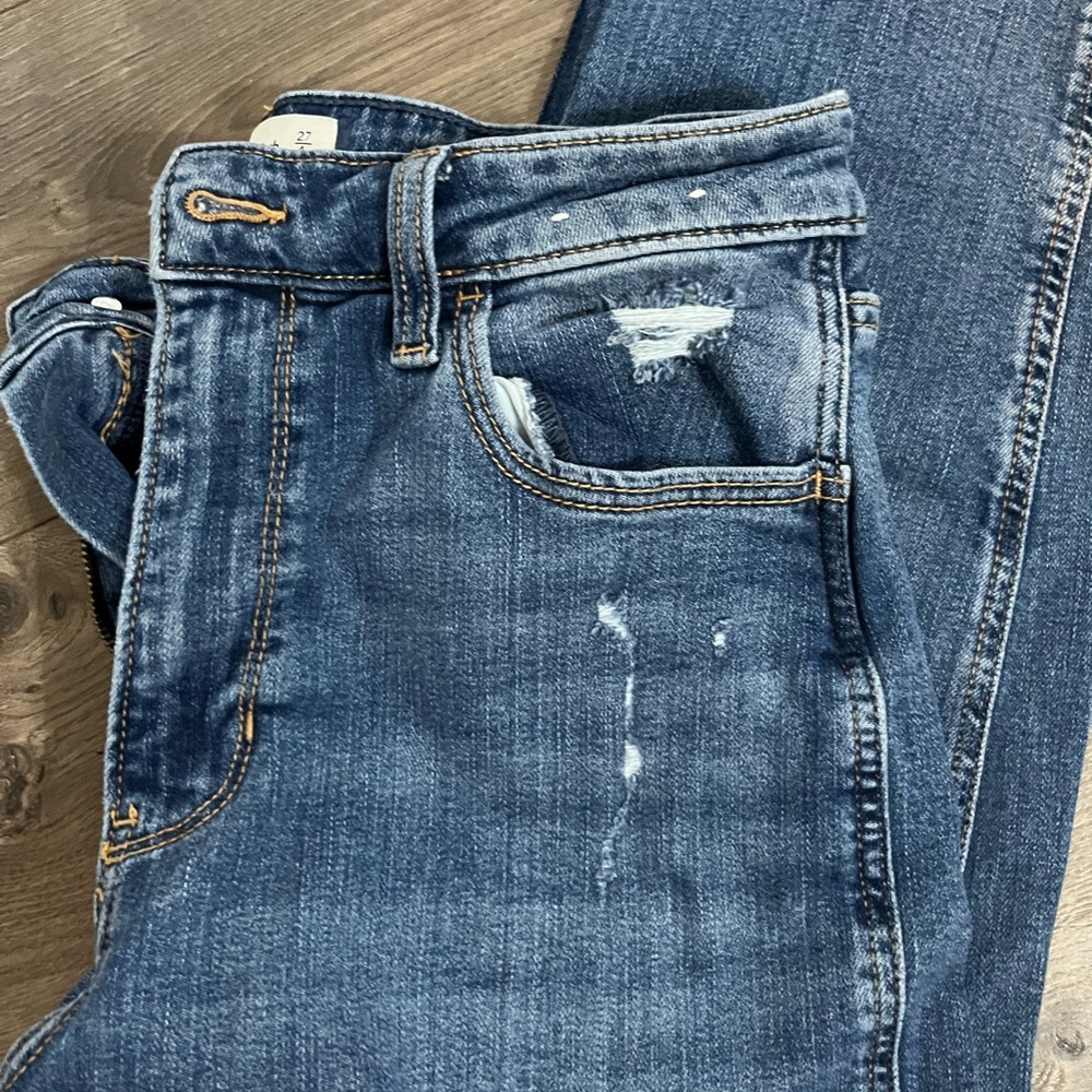 Abercrombie and fitch high rise mom Jean